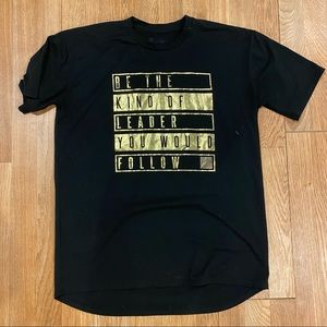 Lularoe Long line Tee Medium